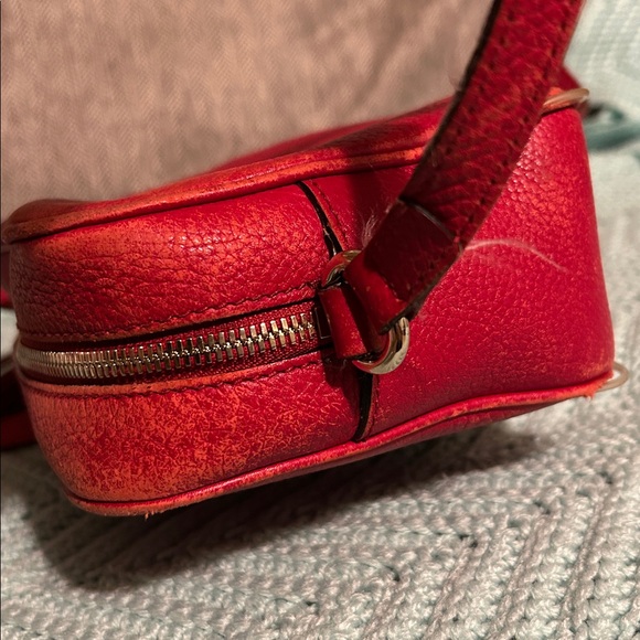 Gucci Soho Red Crossbody Bag preowned SEE PHOTOS FOR FLAWS - Picture 4 of 14